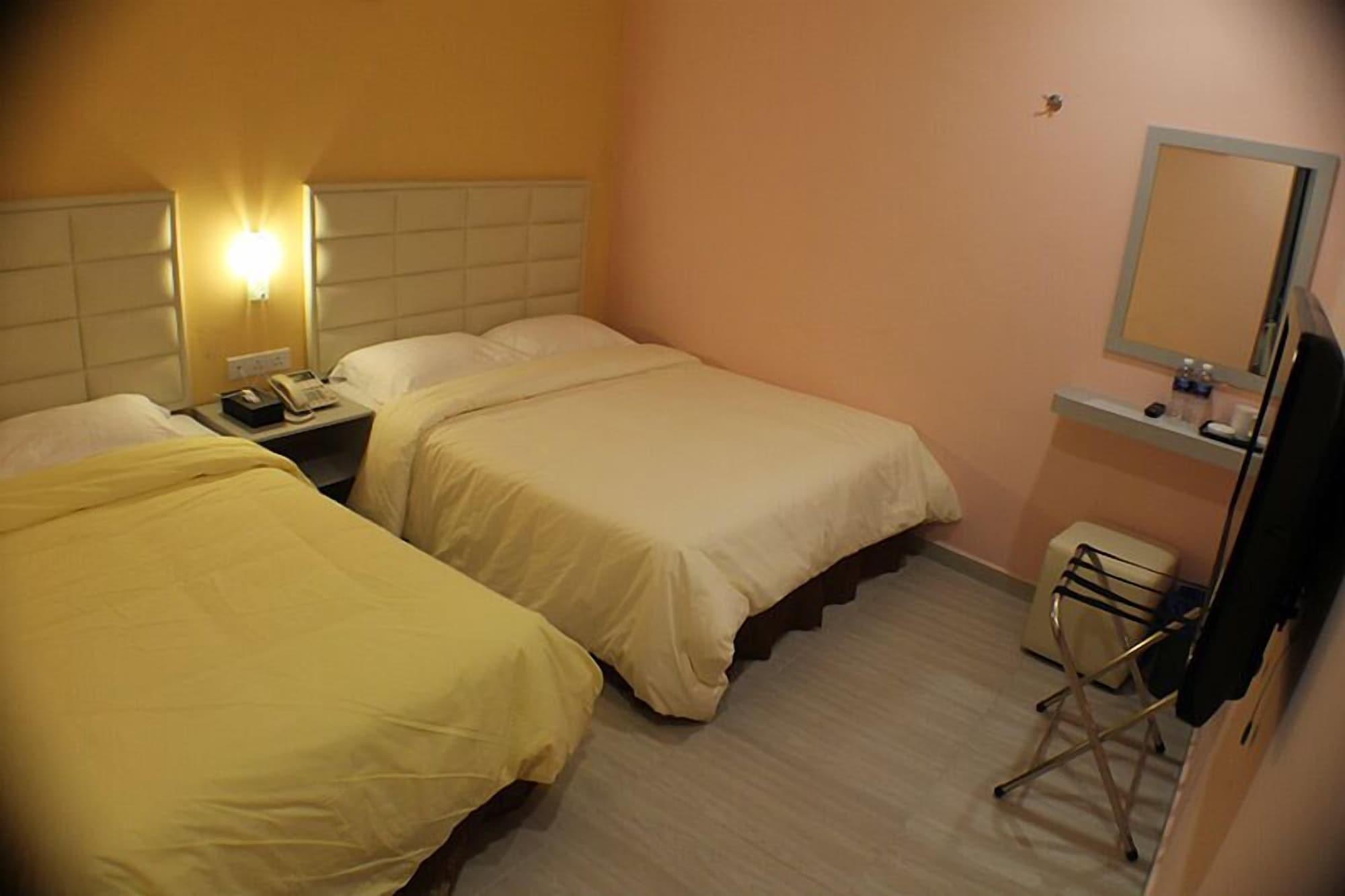 Hotel Zamburger Bukit Indah Johor Bahru Dış mekan fotoğraf