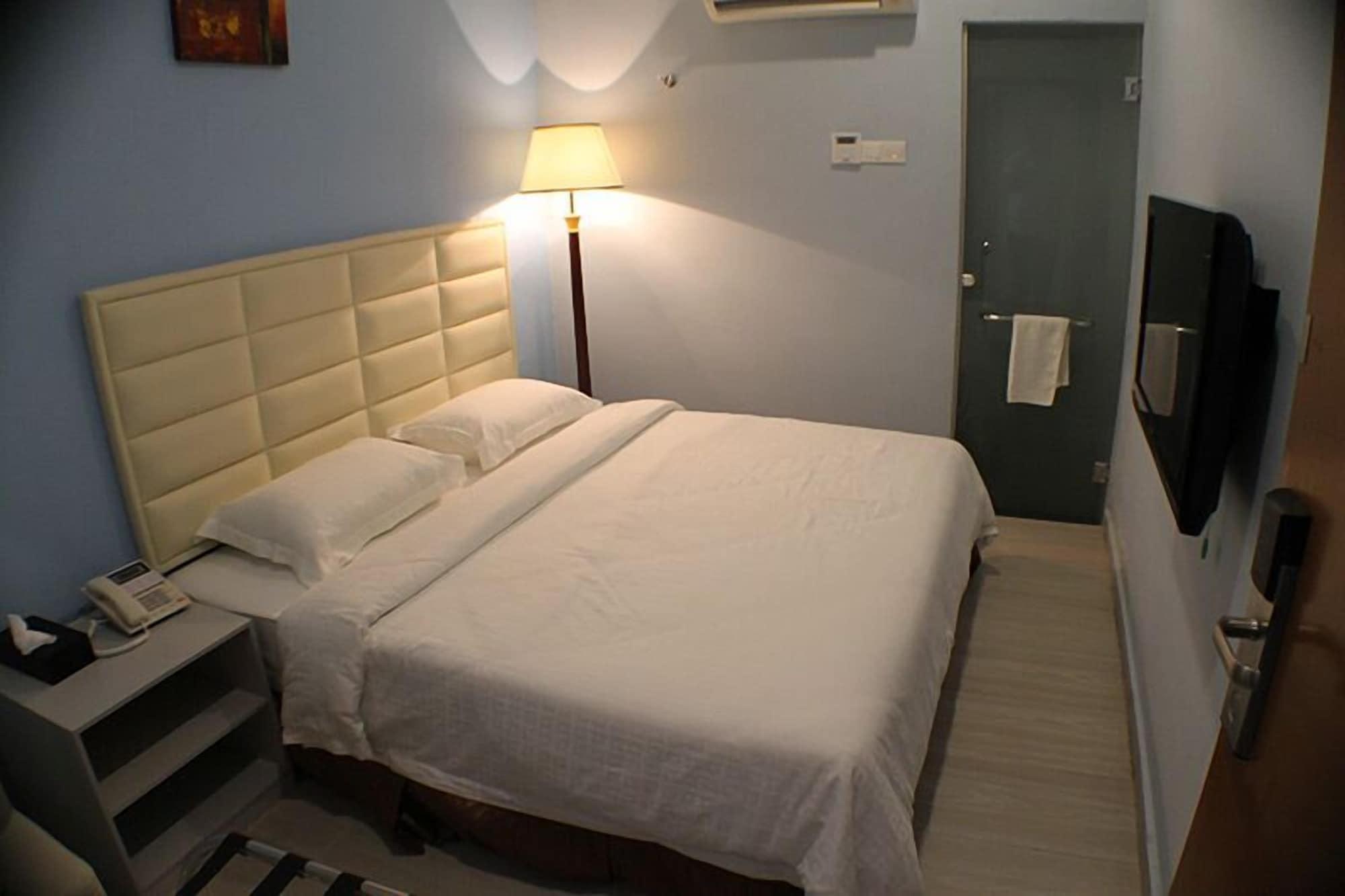 Hotel Zamburger Bukit Indah Johor Bahru Dış mekan fotoğraf
