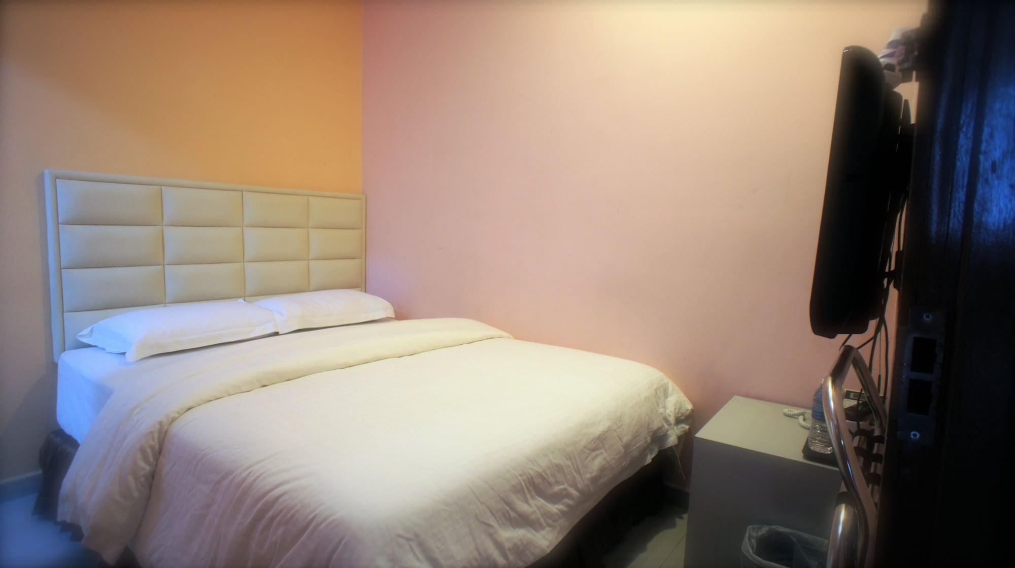 Hotel Zamburger Bukit Indah Johor Bahru Dış mekan fotoğraf