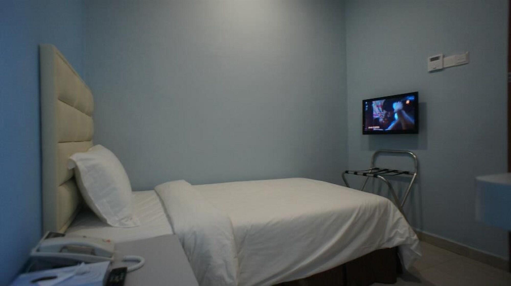 Hotel Zamburger Bukit Indah Johor Bahru Dış mekan fotoğraf