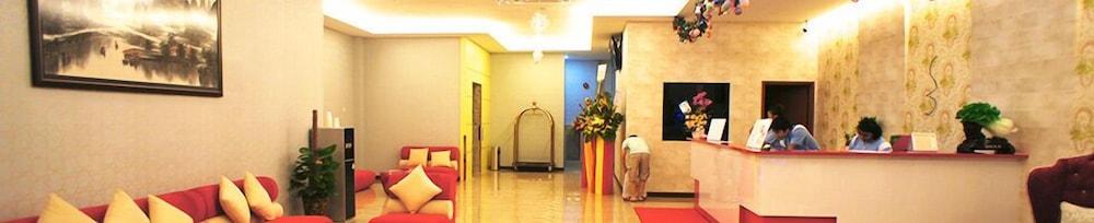 Hotel Zamburger Bukit Indah Johor Bahru Dış mekan fotoğraf