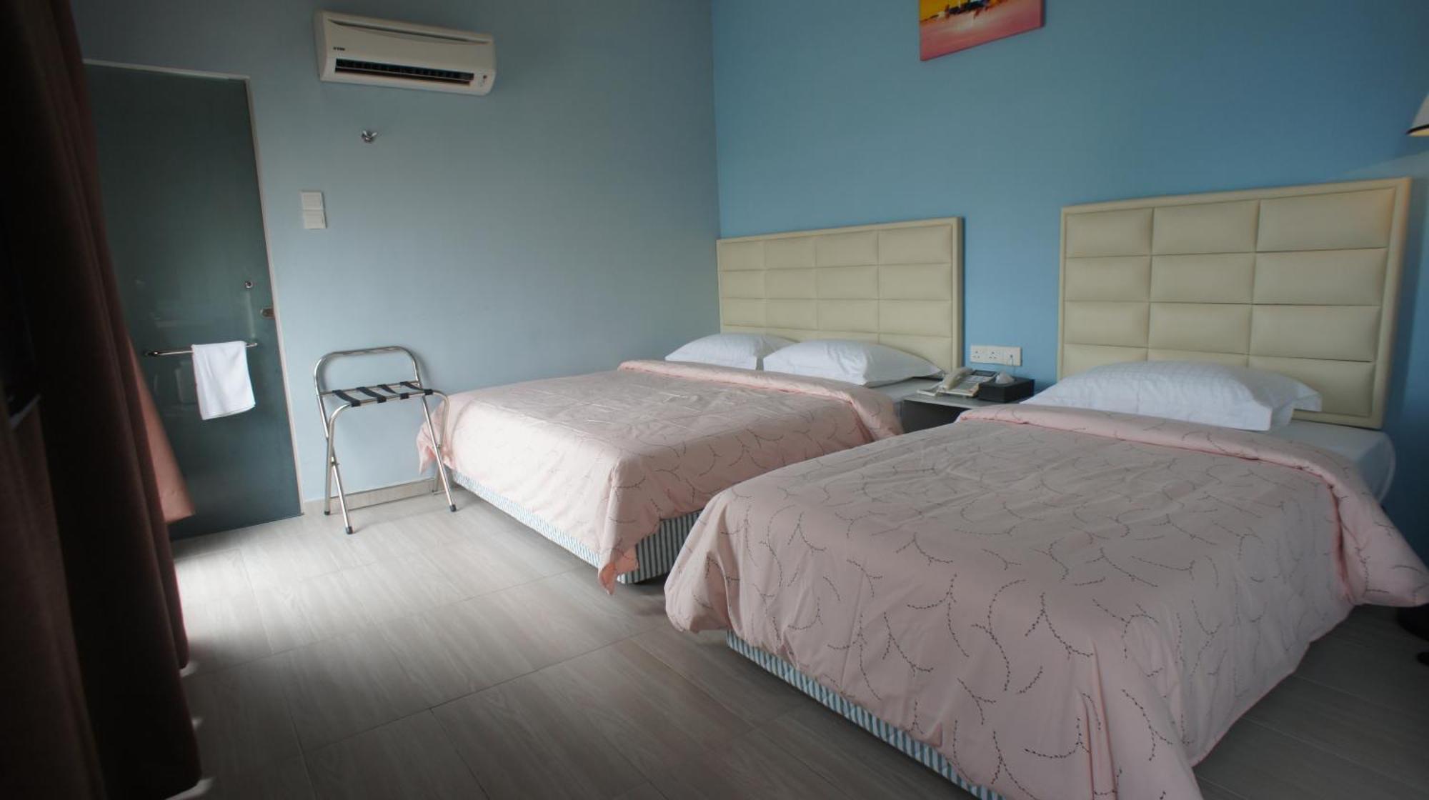 Hotel Zamburger Bukit Indah Johor Bahru Dış mekan fotoğraf