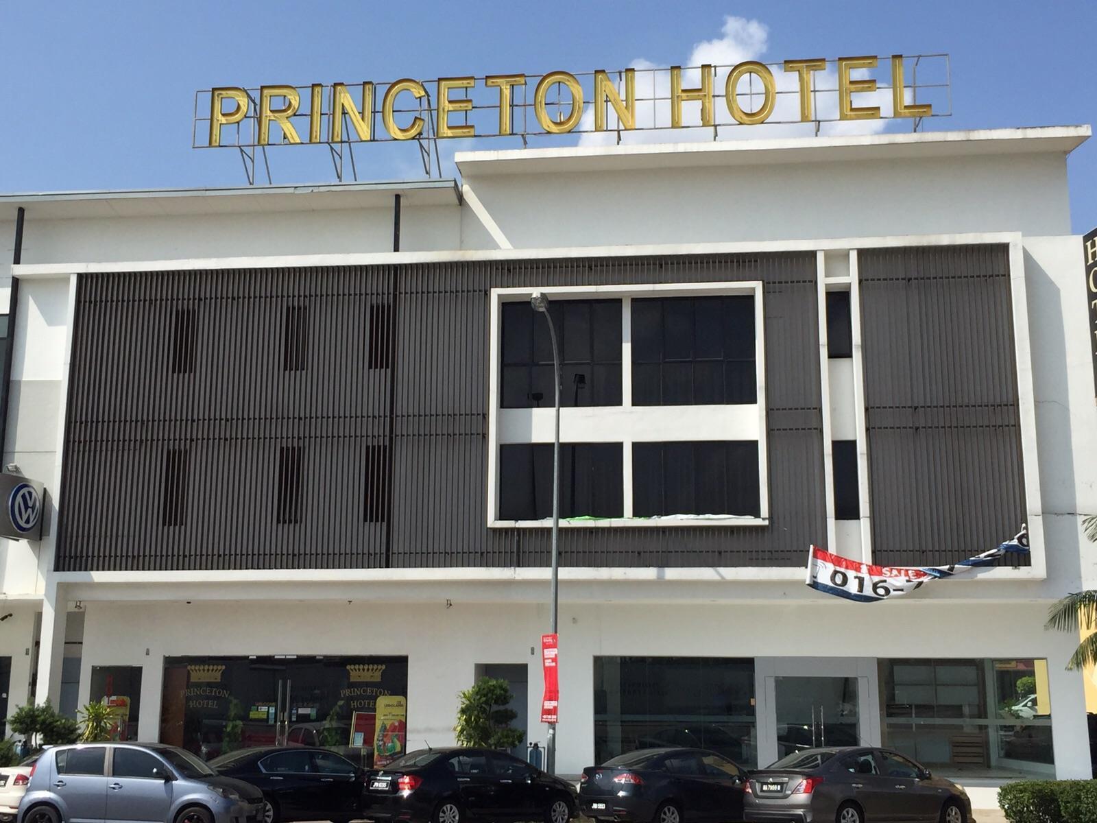 Hotel Zamburger Bukit Indah Johor Bahru Dış mekan fotoğraf